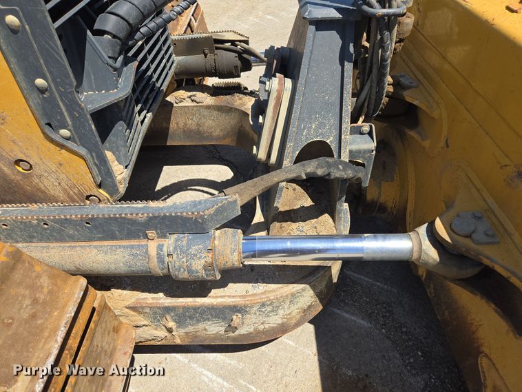 image for item EE0062 2018 John Deere 850K WLT dozer