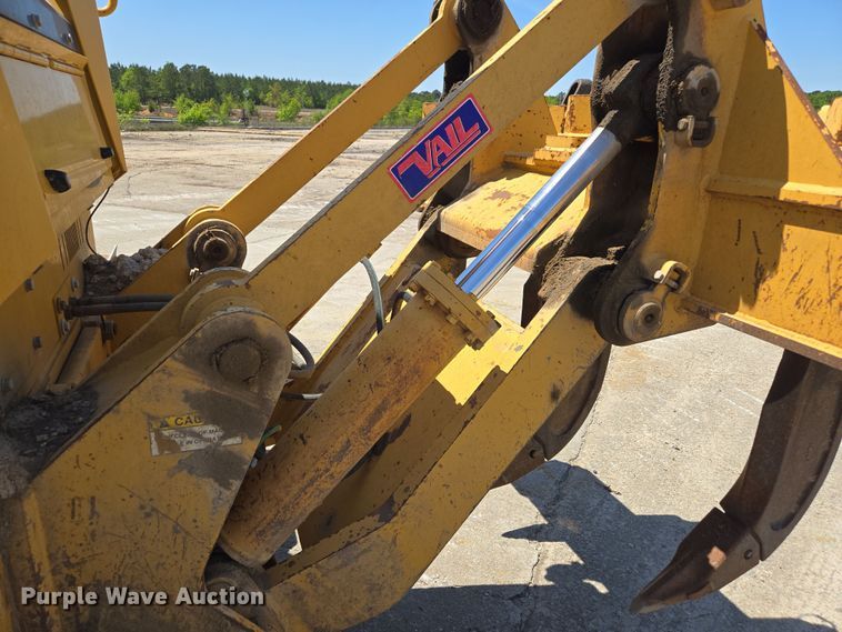 image for item EE0062 2018 John Deere 850K WLT dozer