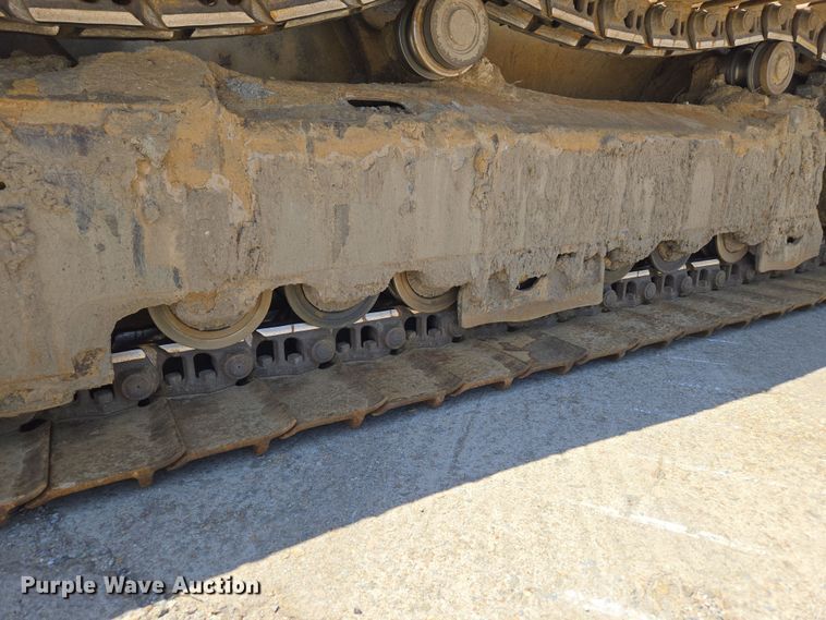 image for item EE0062 2018 John Deere 850K WLT dozer