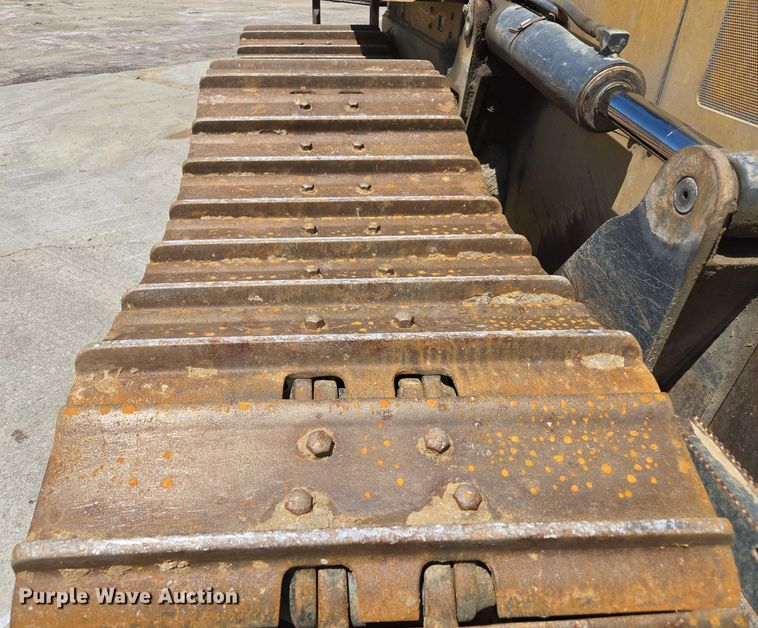 image for item EE0062 2018 John Deere 850K WLT dozer