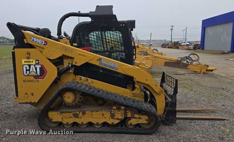 image for item EE0063 2019 Caterpillar 299D3 XE forestry tracked skid steer loader