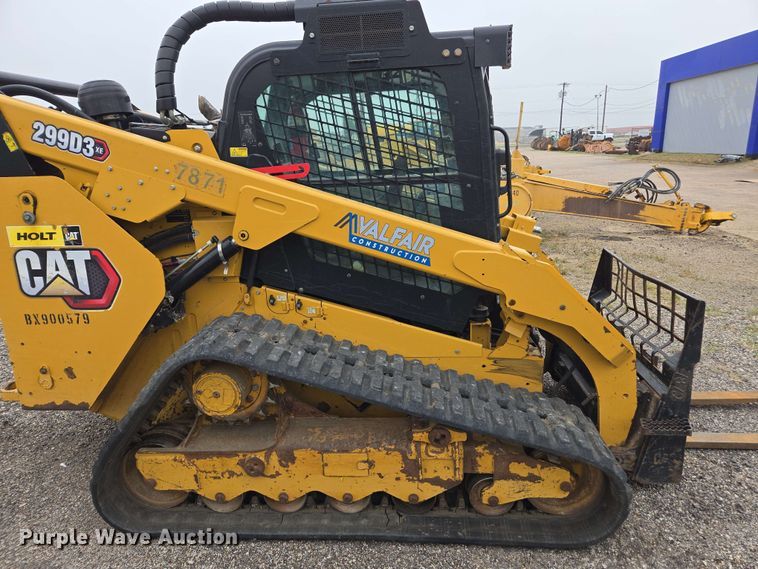 image for item EE0063 2019 Caterpillar 299D3 XE forestry tracked skid steer loader