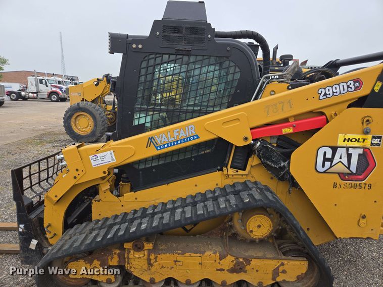 image for item EE0063 2019 Caterpillar 299D3 XE forestry tracked skid steer loader