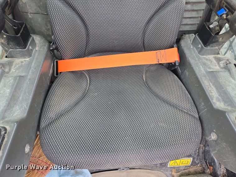 image for item EE0063 2019 Caterpillar 299D3 XE forestry tracked skid steer loader