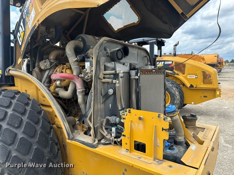 image for item EE0064 2019 Caterpillar CS56B single drum vibratory roller