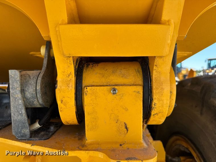 image for item EE0066 2018 Volvo A25G articulated haul truck