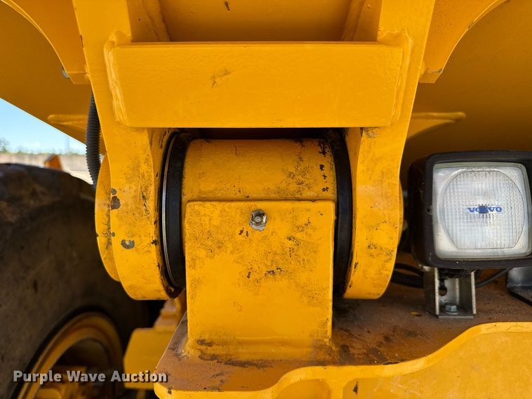 image for item EE0066 2018 Volvo A25G articulated haul truck