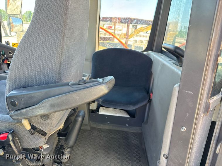 image for item EE0066 2018 Volvo A25G articulated haul truck