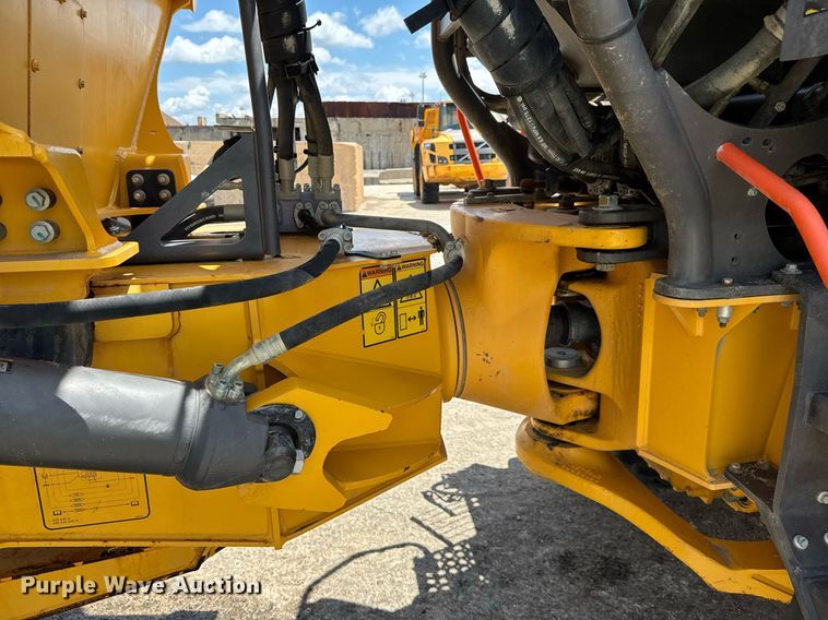 image for item EE0067 2018 Volvo A25G articulated haul truck