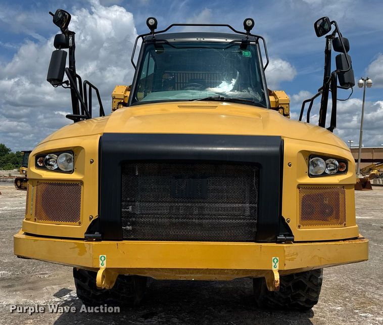 image for item EE0068 2018 Caterpillar 730C2 EJ articulated haul truck