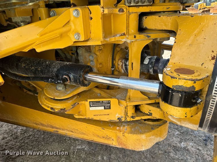 image for item EE0068 2018 Caterpillar 730C2 EJ articulated haul truck