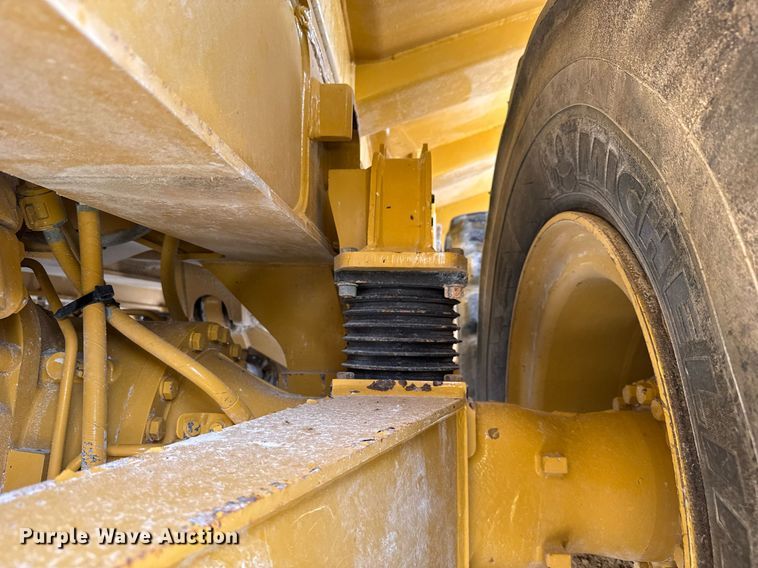 image for item EE0068 2018 Caterpillar 730C2 EJ articulated haul truck