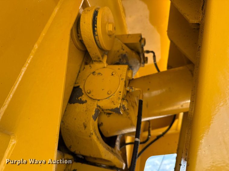 image for item EE0068 2018 Caterpillar 730C2 EJ articulated haul truck