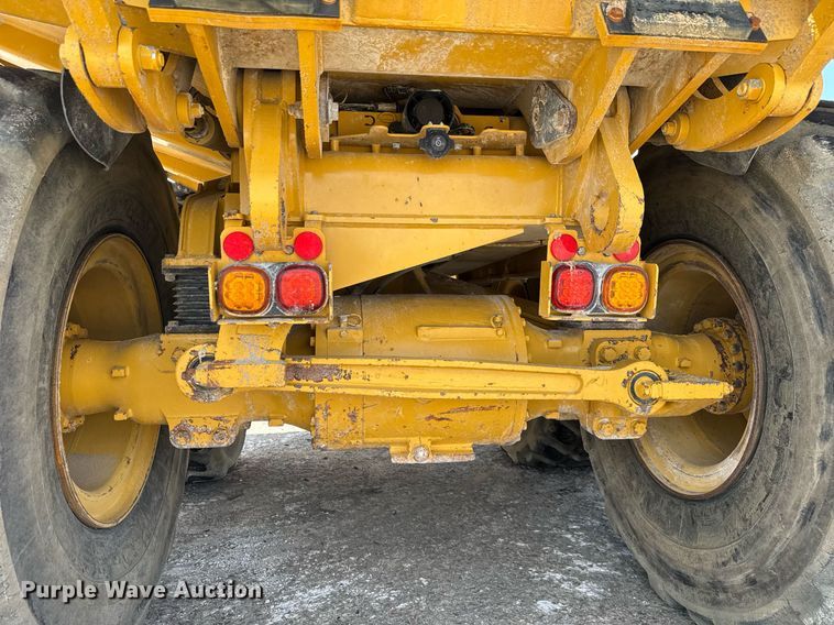 image for item EE0068 2018 Caterpillar 730C2 EJ articulated haul truck