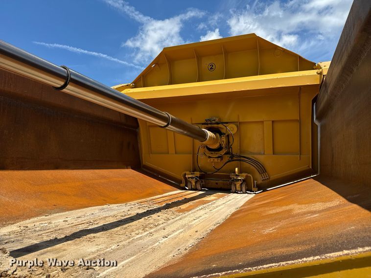 image for item EE0068 2018 Caterpillar 730C2 EJ articulated haul truck