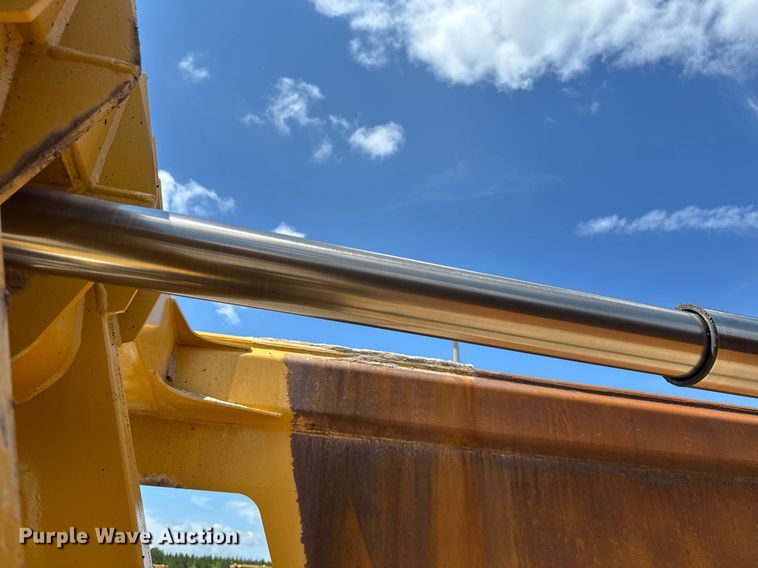 image for item EE0068 2018 Caterpillar 730C2 EJ articulated haul truck