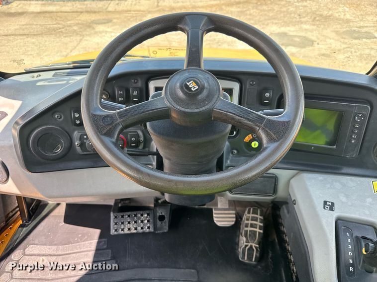 image for item EE0068 2018 Caterpillar 730C2 EJ articulated haul truck