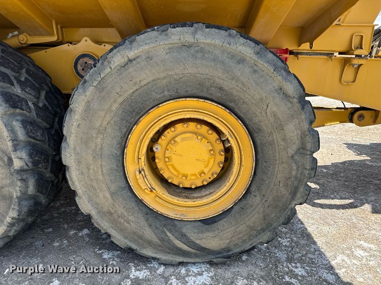 image for item EE0068 2018 Caterpillar 730C2 EJ articulated haul truck