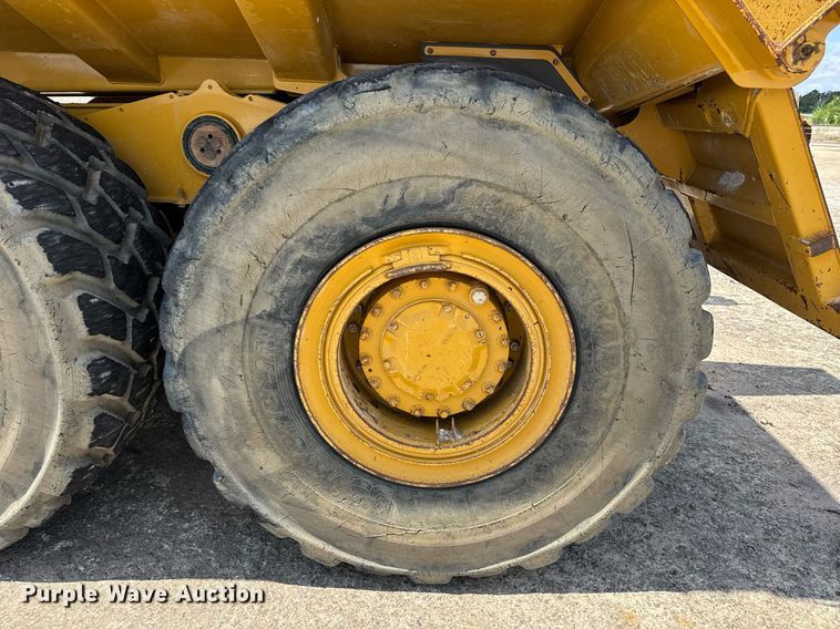 image for item EE0068 2018 Caterpillar 730C2 EJ articulated haul truck