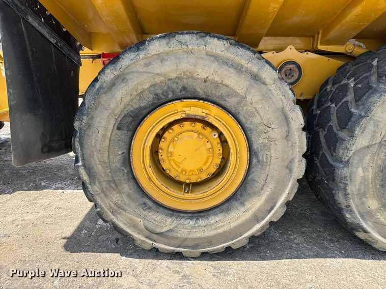 image for item EE0068 2018 Caterpillar 730C2 EJ articulated haul truck