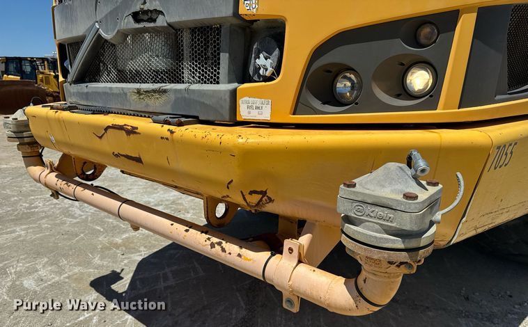 image for item EE0069 2015 Volvo A25G water wagon