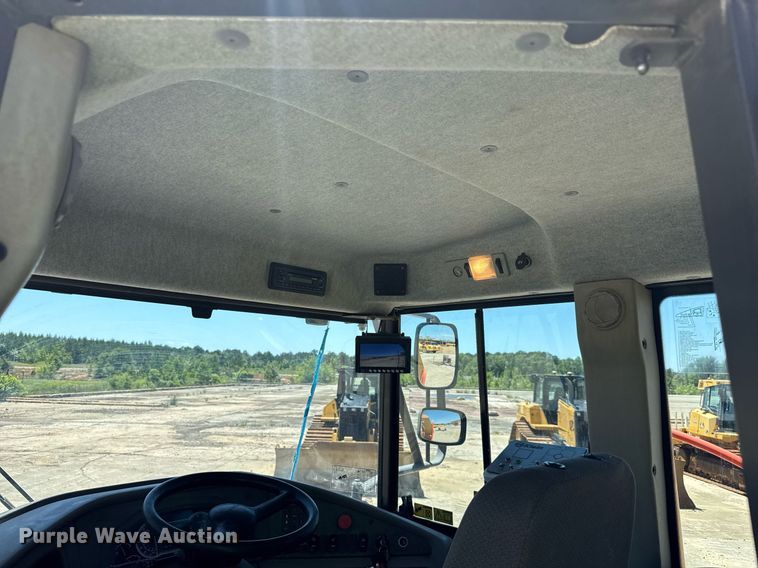 image for item EE0069 2015 Volvo A25G water wagon