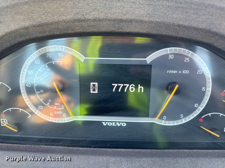 image for item EE0069 2015 Volvo A25G water wagon