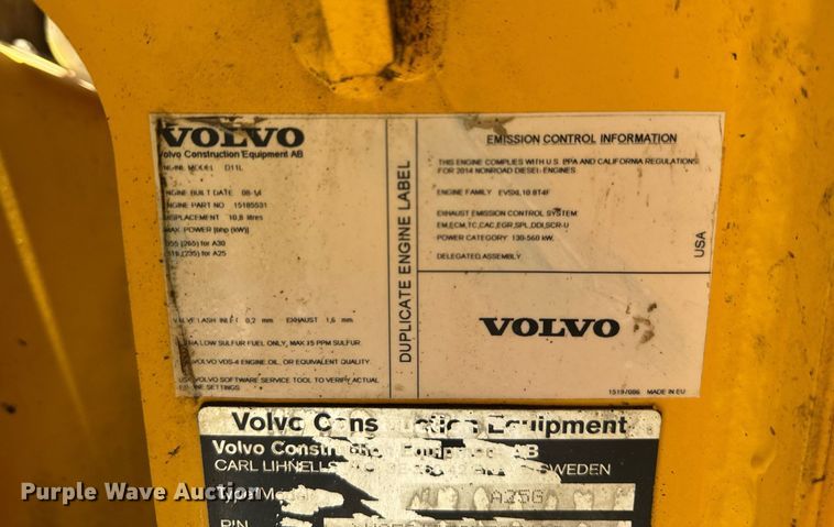 image for item EE0069 2015 Volvo A25G water wagon