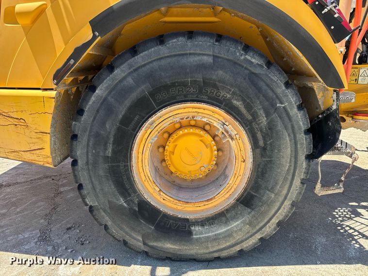 image for item EE0069 2015 Volvo A25G water wagon