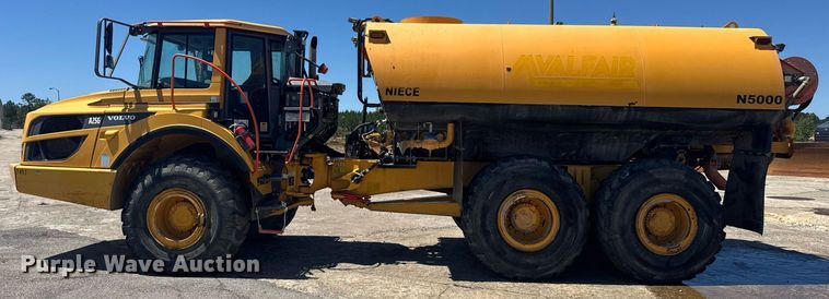 image for item EE0070 2018 Volvo A25G water wagon