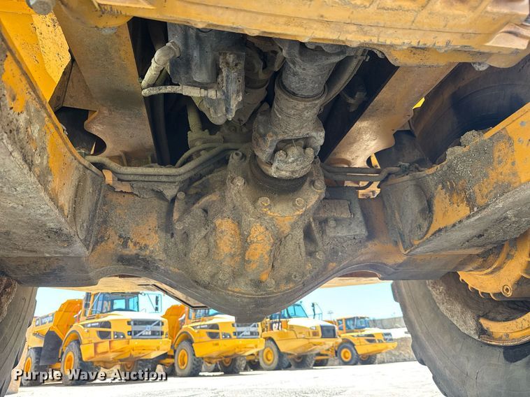 image for item EE0070 2018 Volvo A25G water wagon