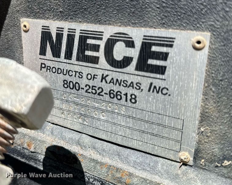 image for item EE0070 2018 Volvo A25G water wagon