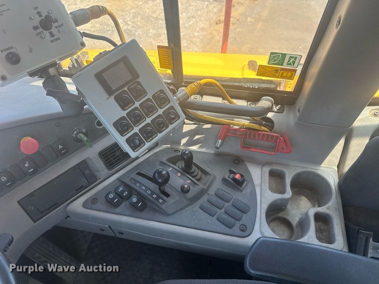 image for item EE0070 2018 Volvo A25G water wagon