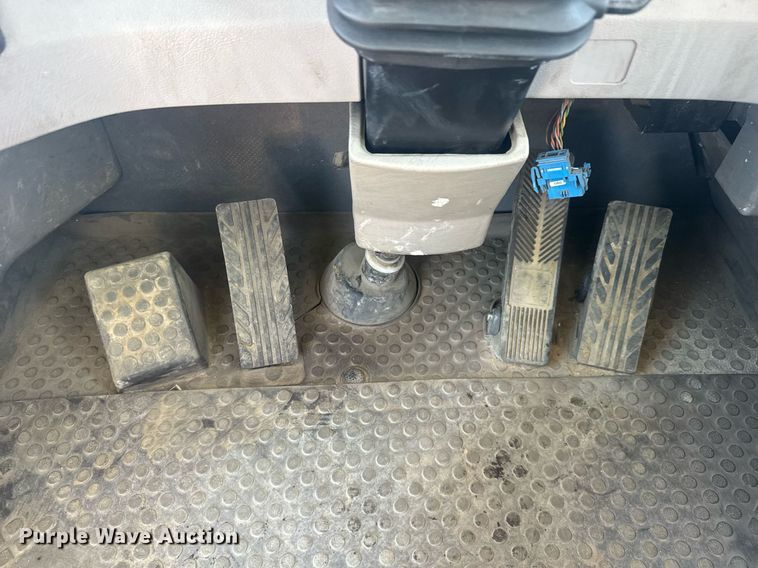 image for item EE0070 2018 Volvo A25G water wagon