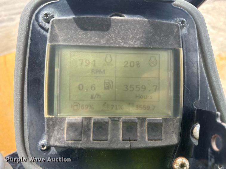 image for item EE0071 2019 Caterpillar CS56B single drum vibratory roller