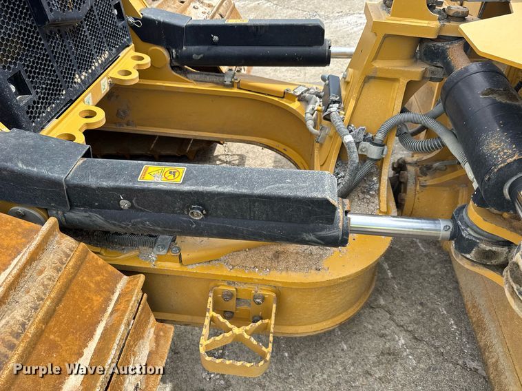 image for item EE0072 2024 Caterpillar D5 LGP dozer