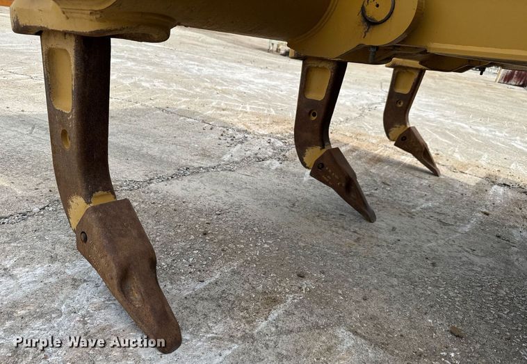 image for item EE0072 2024 Caterpillar D5 LGP dozer