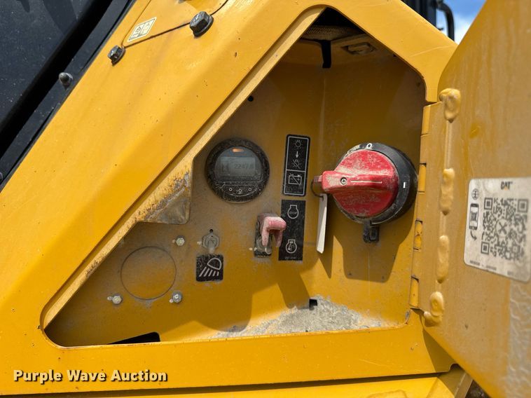 image for item EE0072 2024 Caterpillar D5 LGP dozer