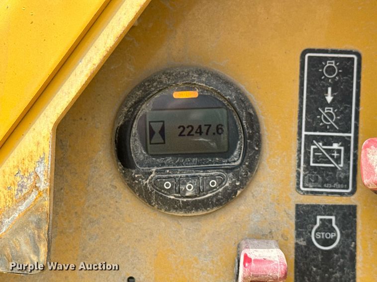 image for item EE0072 2024 Caterpillar D5 LGP dozer