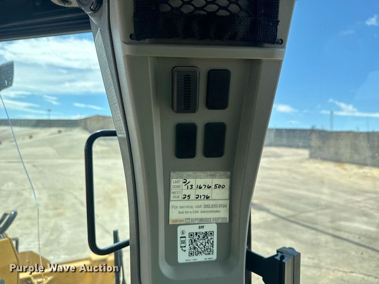 image for item EE0072 2024 Caterpillar D5 LGP dozer