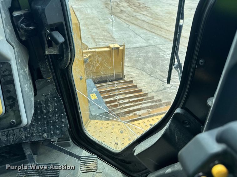 image for item EE0072 2024 Caterpillar D5 LGP dozer
