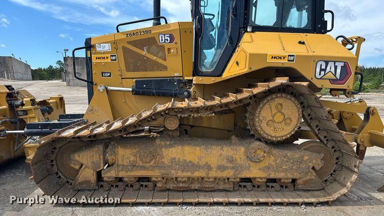 image for item EE0072 2024 Caterpillar D5 LGP dozer