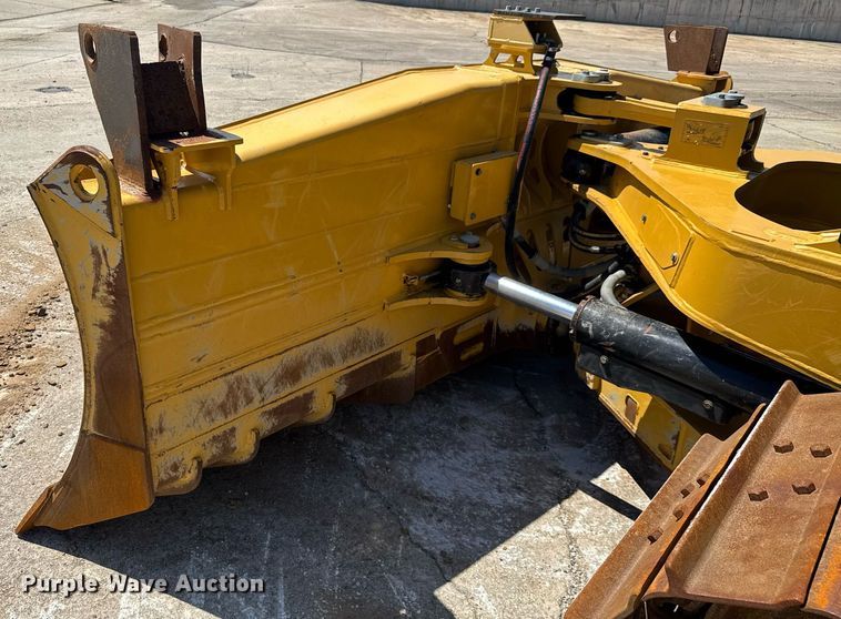 image for item EE0073 2023 Caterpillar D6 LGP dozer