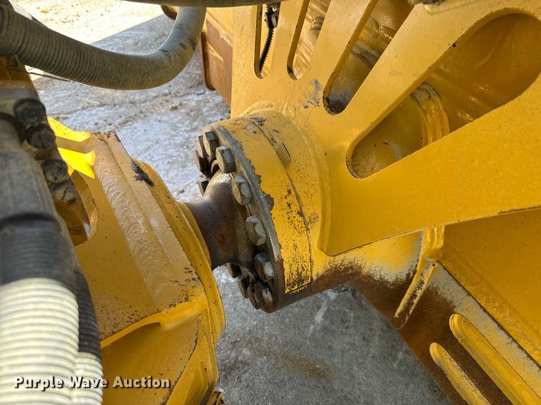 image for item EE0073 2023 Caterpillar D6 LGP dozer