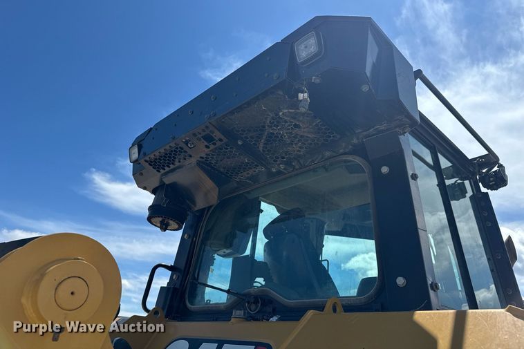 image for item EE0073 2023 Caterpillar D6 LGP dozer