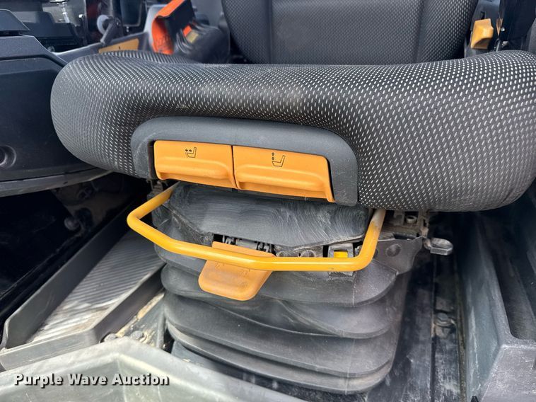 image for item EE0073 2023 Caterpillar D6 LGP dozer