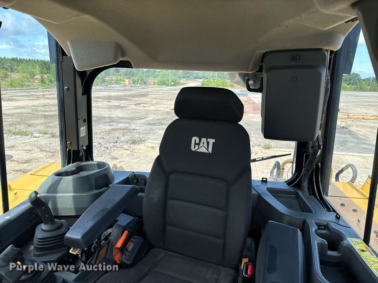 image for item EE0073 2023 Caterpillar D6 LGP dozer