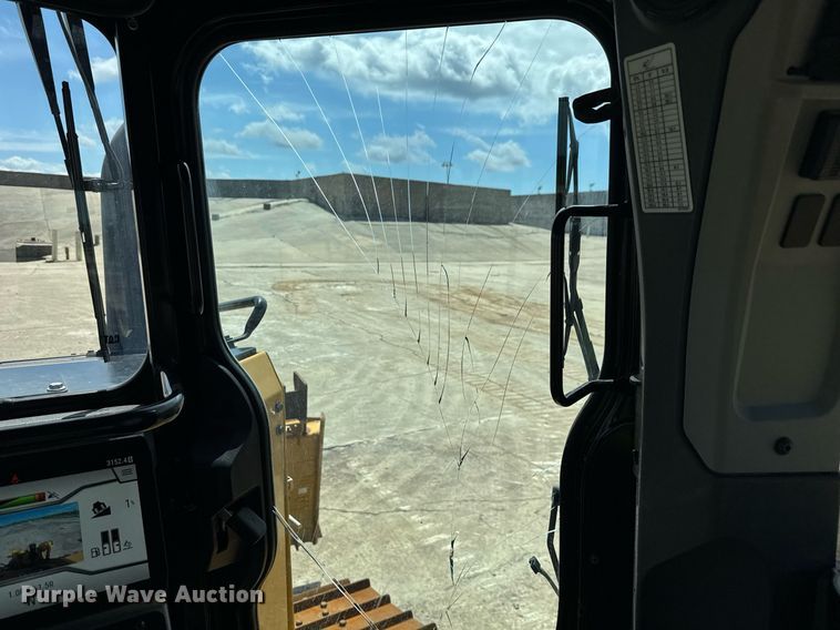 image for item EE0073 2023 Caterpillar D6 LGP dozer