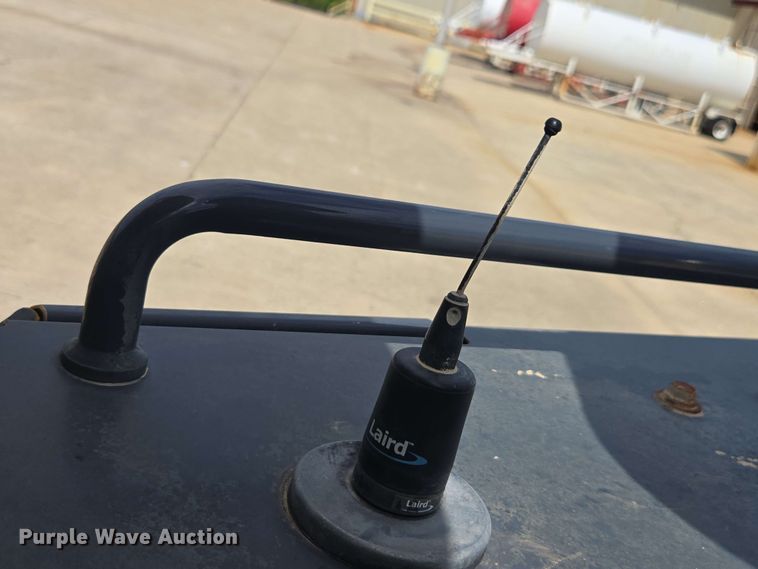 image for item EE0074 2018 John Deere 772G motor grader