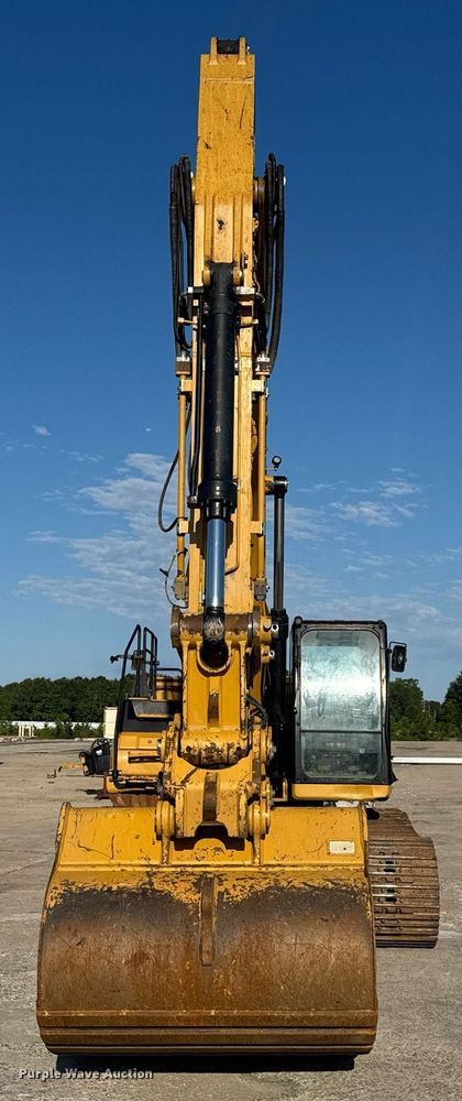 image for item EE0075 2019 Caterpillar 336 excavator